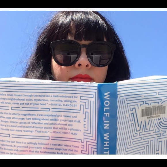 Meet your Posher, Amanda - Picture 1 of 1